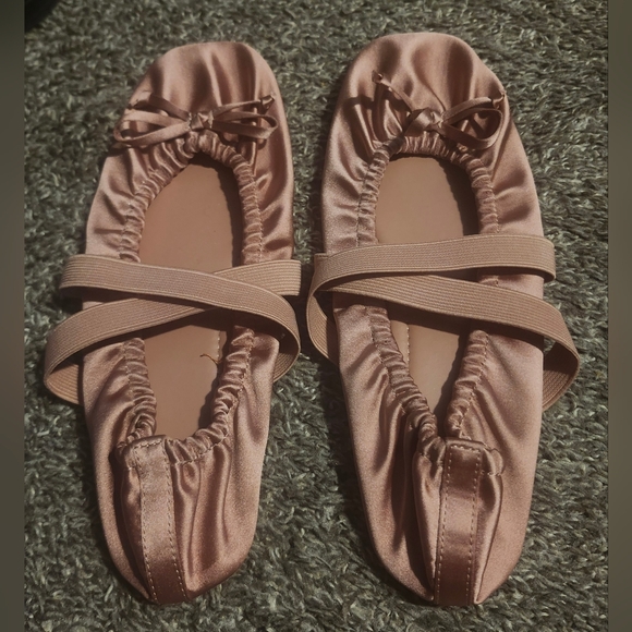 ASOS Mauve Satin Flats with Ribbon Detail Size 7 EUC - Picture 4 of 4